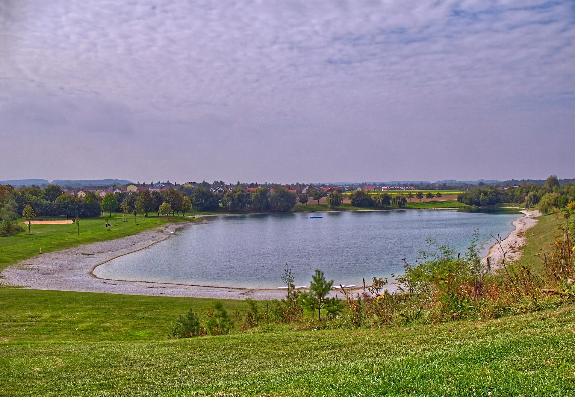 Emmering - Deutschland, Bayern, Fürstenfeldbruck, Emmeringer See, Gesamtansicht HDR