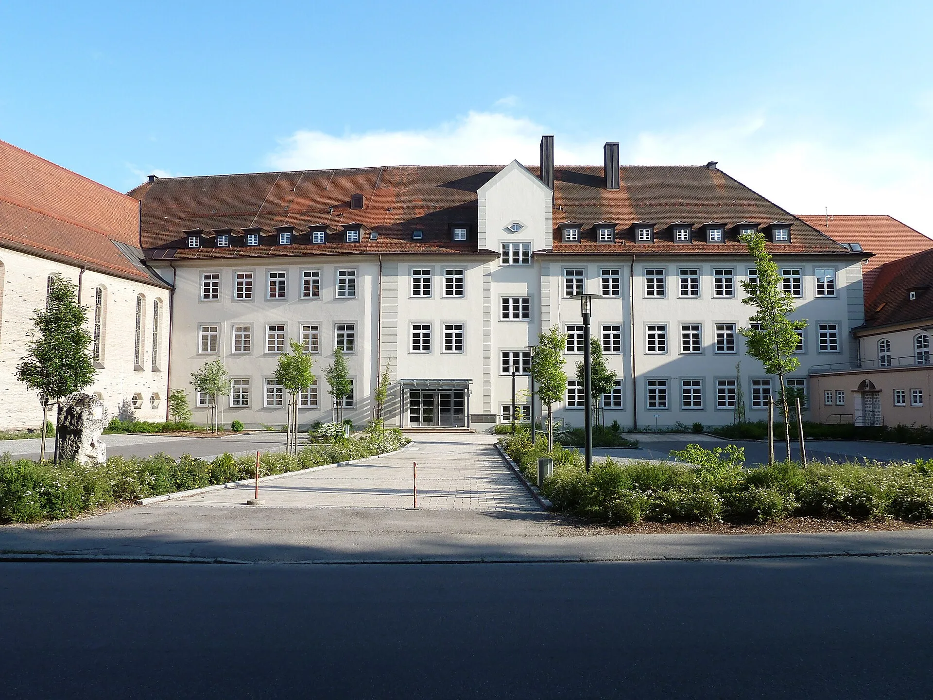 Kaufbeuren - Kaufbeuren Marienschule Haupteingang