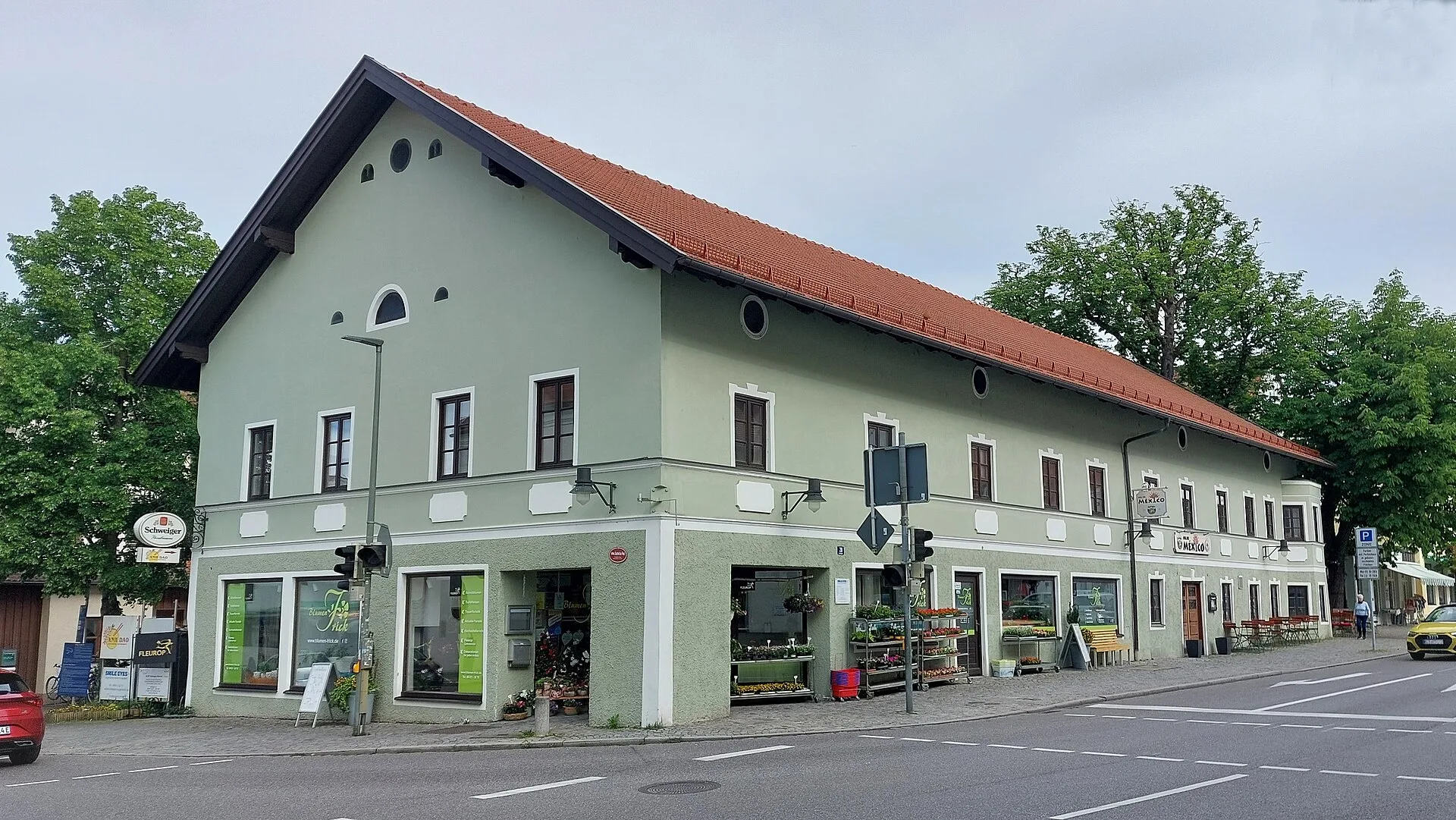 Markt Schwaben - Marktplatz 28 (Markt Schwaben), ehemaliger Gasthof Post